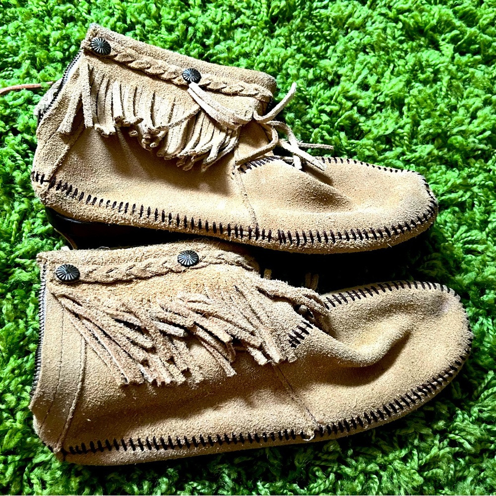 Tan Minnetonka booties